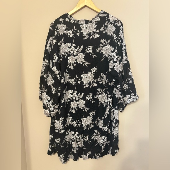 Spiritual Gangster Women's Floral Kimono Robe One Size Multicolor - Picture 6 of 7